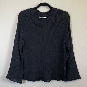 Elizabeth and James Pullover Crewneck Black Chunky Knit Bell Sleeve Sweater Sz L